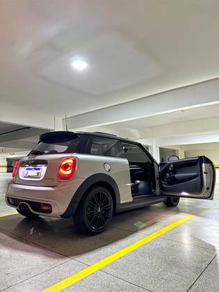 MINI COOPER 2.0 S TOP 16V TURBO GASOLINA 2P AUTOMÁTICO MINI COOPER 2.0 S TOP 16V TURBO GASOLINA 2P AUTOMÁTICO